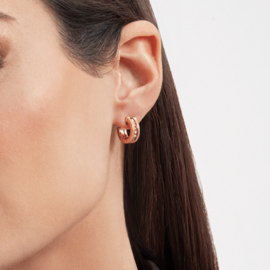 [AuraEcho]ZERO 1 ROCK GOLD EARRINGS WITH STUDDED SPIRAL AND PAVED DIAMONDS
