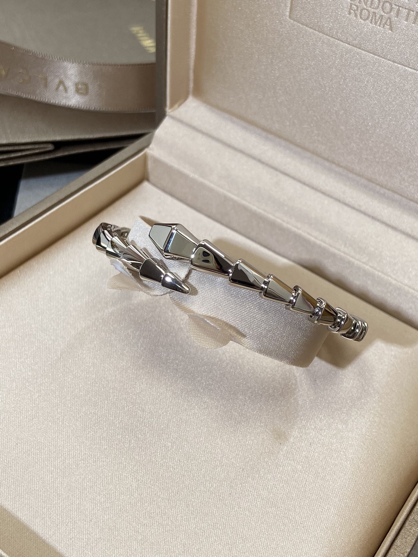 [AuraEcho]SERPENTI VIPER SILVER BRACELET